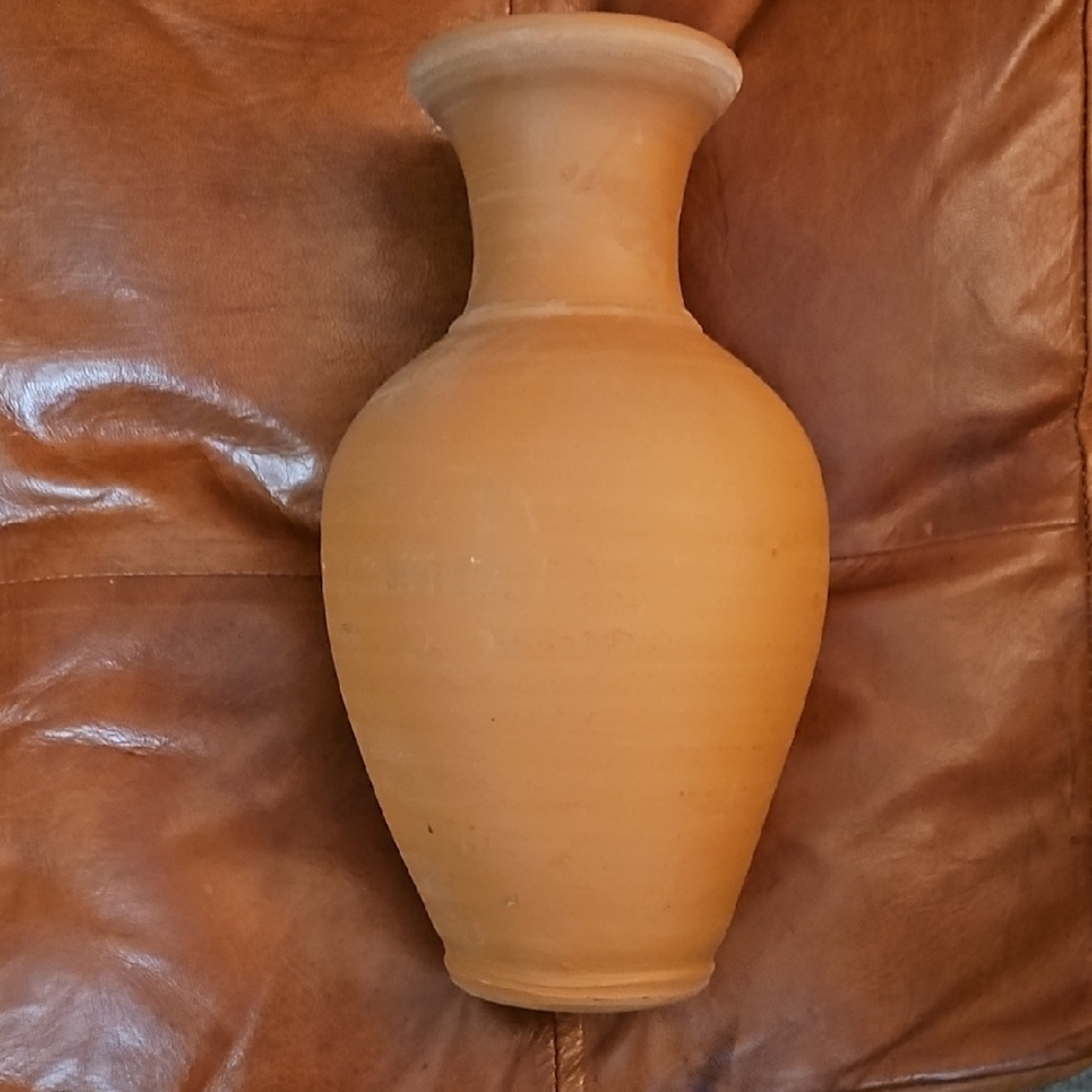 Tan Amphora Accent Vase
